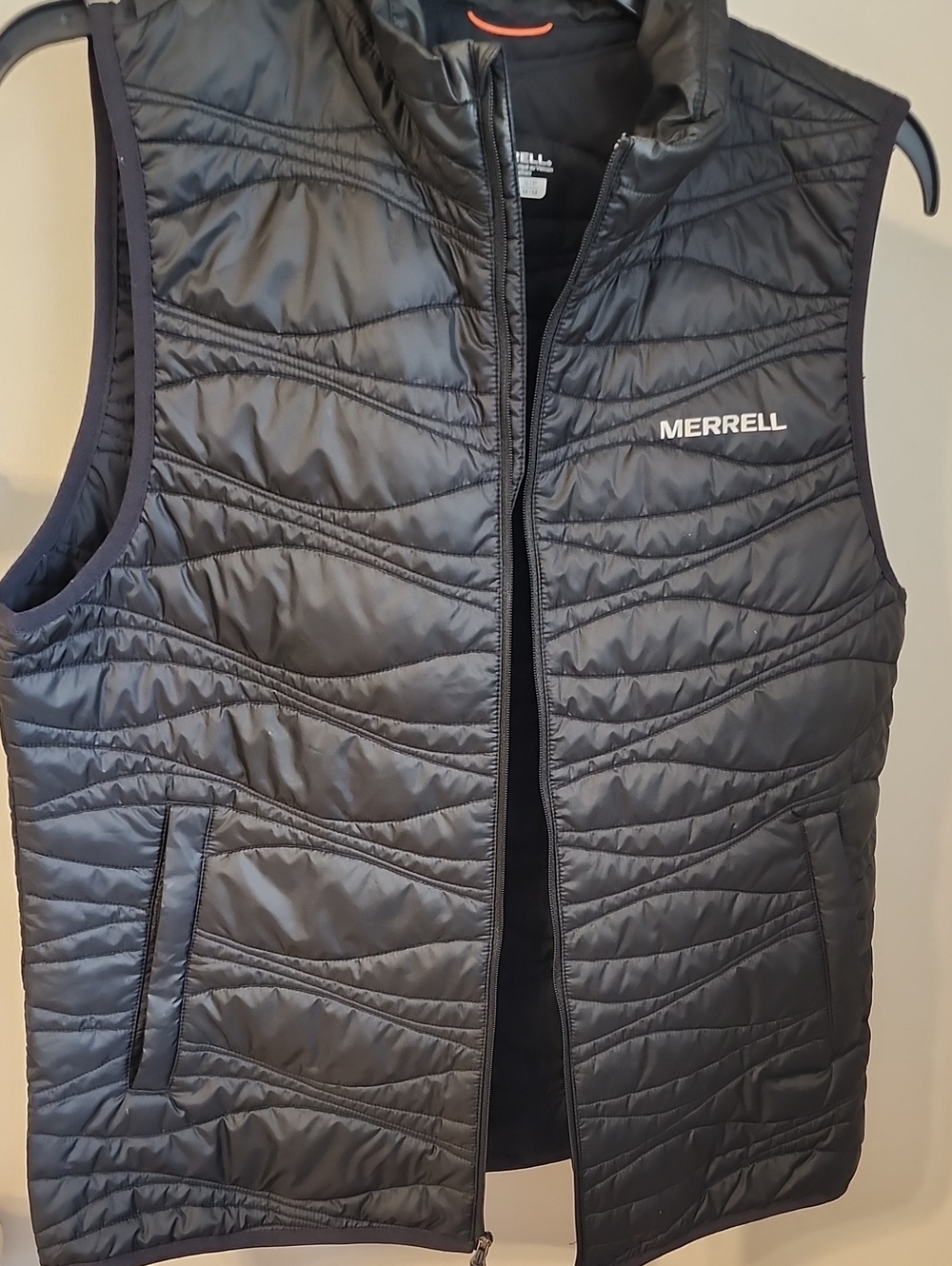 Merrell Quilted Puffer Vest in BLACK Women's Size SMALL